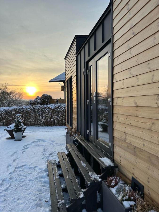 דירות אלדרסבאך Tinyhouse -Reset Im Vilstal -Zurueck Zum Ursprung מראה חיצוני תמונה